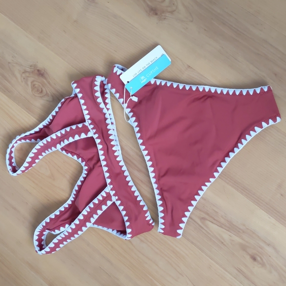 Brand new cupshe bikini - Picture 2 of 4